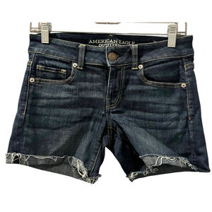 American Eagle Super Stretch Dark Wash Blue Denim Jean Shorts Size 4 Casual